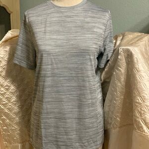 New with tags tech gear stretch, dry tech T-shirt
